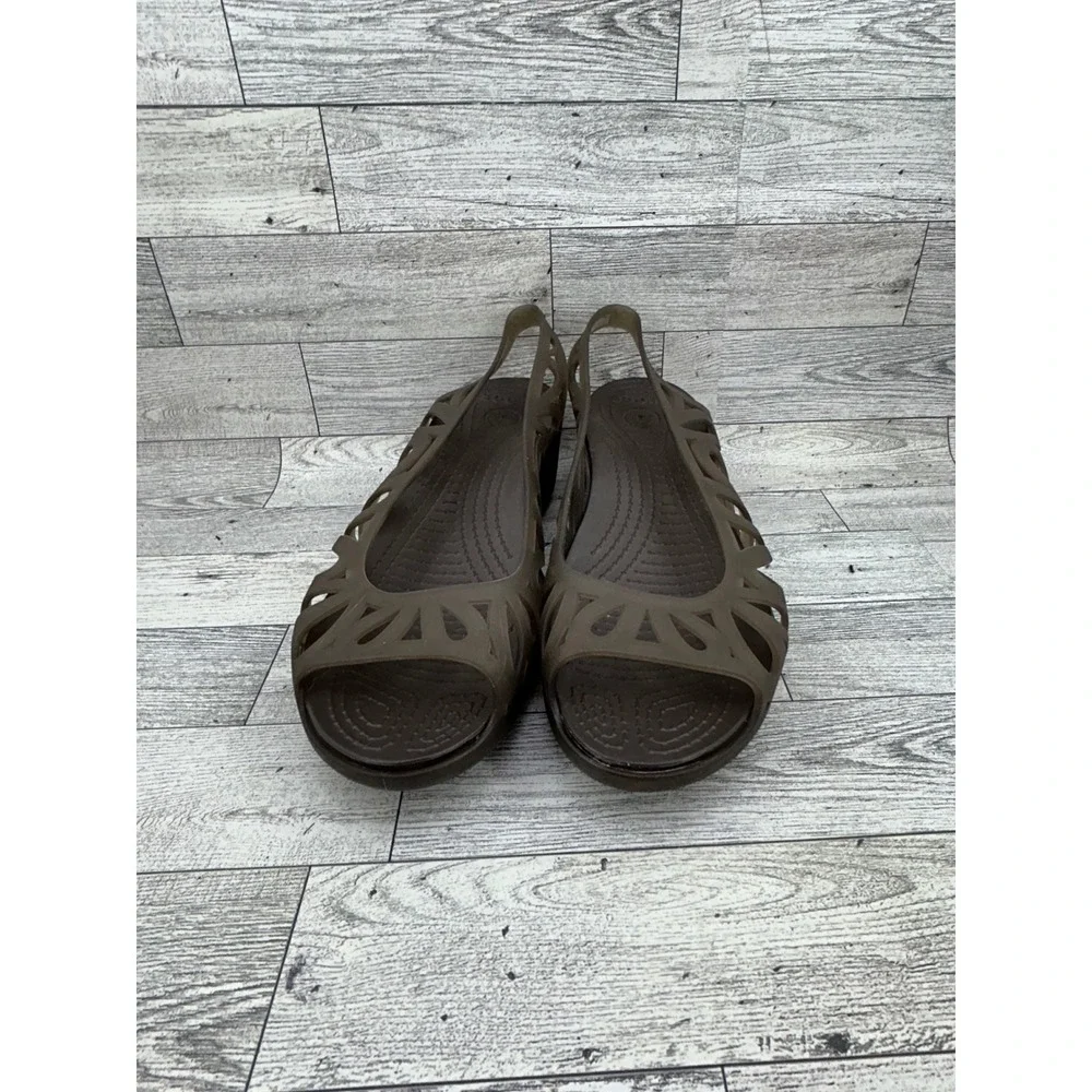 Crocs Adrina III Mini Wedge Espresso Brown Floral Cut Out Sandals Women Sz 8